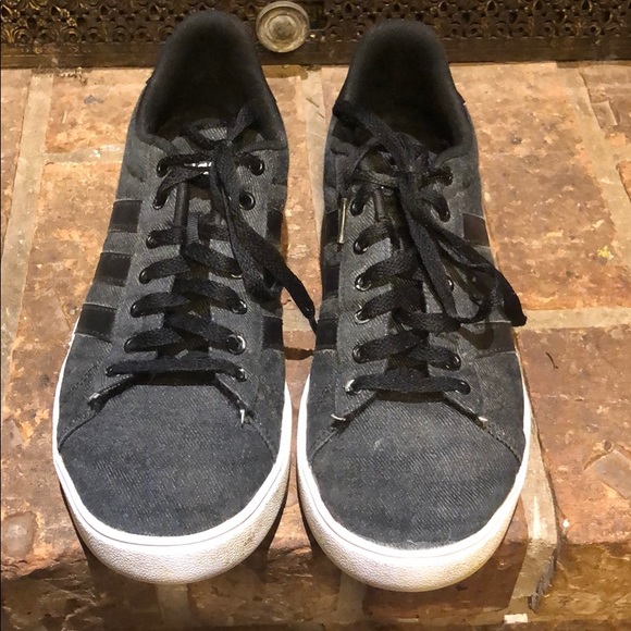 Men’s adidas - Picture 2 of 3